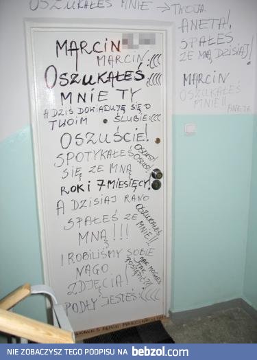 Nietypowy list na drzwiach :D