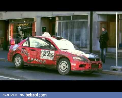 Szkoda, że u nas nie jeżdżą takie taksówki :-)