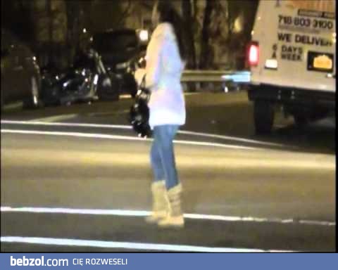 W dzień żebraczka, po godzinach niezła laska