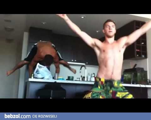 Co się dzieje, kiedy biali słuchają indyjskiej muzyki