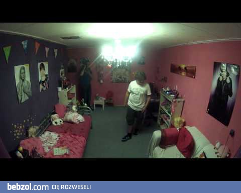 Szatańska zemsta na młodszym bracie