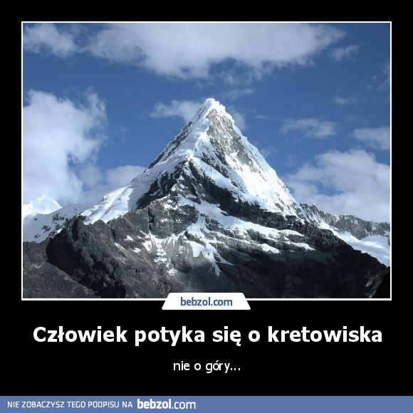 Człowiek potyka się o kretowiska