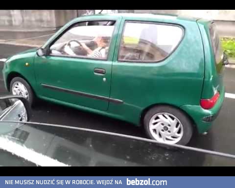 Pani puści ręczny!