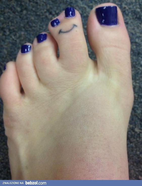 Uśmiechnięta stopa