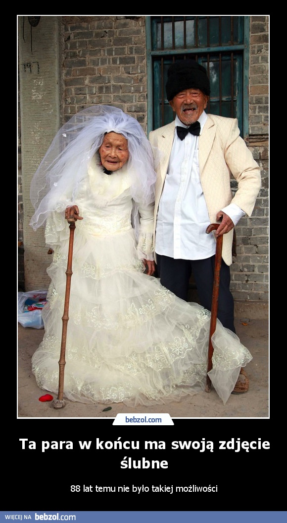 Ta para w końcu ma swoją zdjęcie ślubne