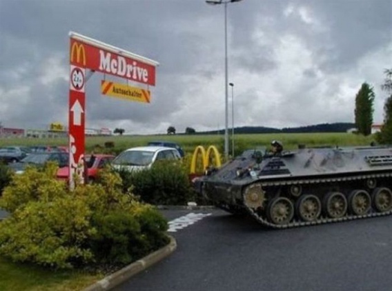 Co można zobaczyć na podjeździe do McDrive