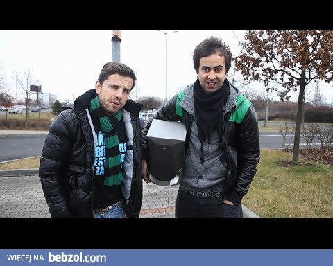 Klakson z pociągu w aucie