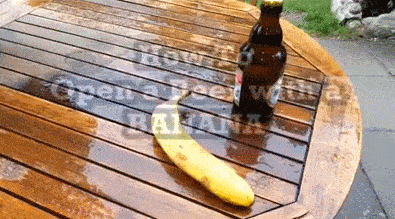 Jak otworzyć piwo bananem?