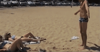 Jak poderwać dziewczynę na plaży?