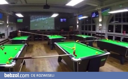 To się nazywa celne uderzenie w dołek