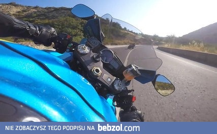 Szybka jazda motocyklem nagrywana gopro z stabilizacją