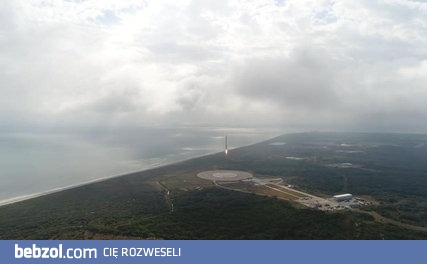 Dzisiejsze lądowanie Falcon 9 nagarne z drona