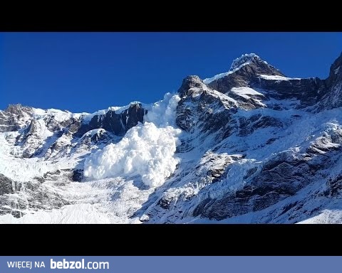 Piękna sierpniowa lawina śniegu w Chile