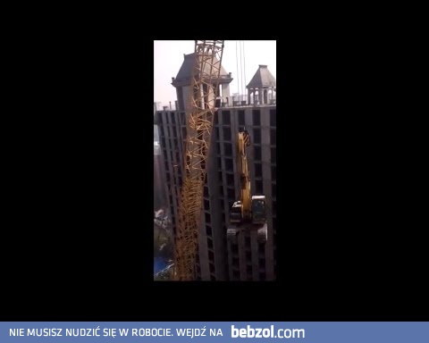 Kontrolowane wyburzenie...