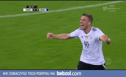 Piękna pożegnalna bramka Łukasza Podolskiego