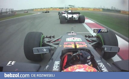 pierwsze okrążenie Maxa Verstappena
