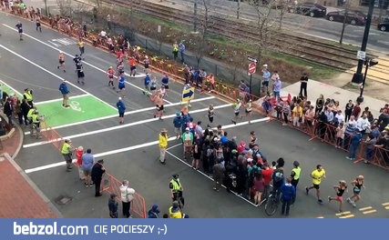 Skrzyżowanie na Maratonie Bostońskim