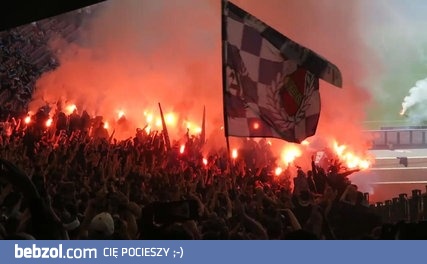 Amerykanin na meczu piłki nożnej w Stuttgarcie i jego wrażenia