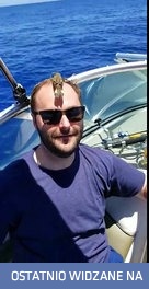 Zmęczony ptaszek wyleciał zbyt daleko nad morze