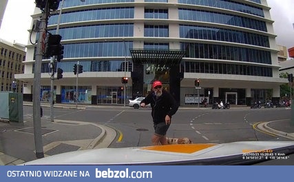 Wkurzony dziadek i instant karma