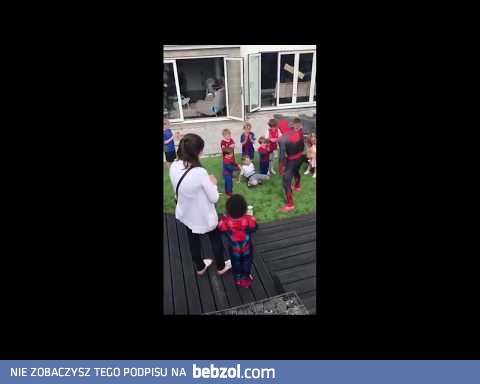 spiderman na urodzinach u dzieci :)