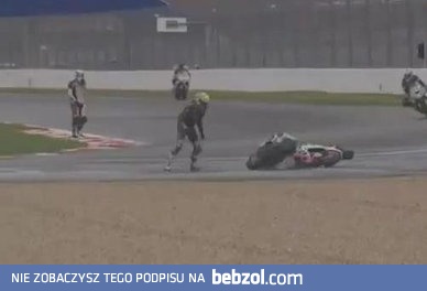 Niezwykły wypadek na torze