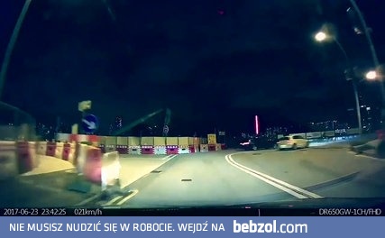 Natychmiastowa karma dla kierowcy BMW...