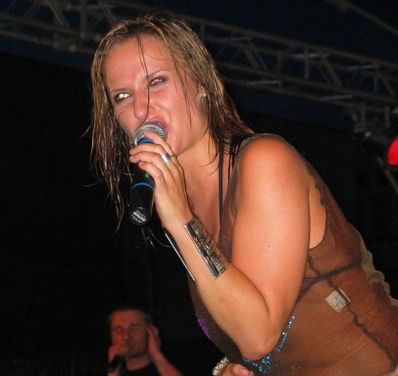 Woleliby, żeby te zdjęcia nigdy nie ujrzały światła dziennego.