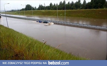 Subaru ma gdzieś twoją zalaną drogę