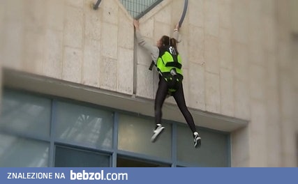 Ciekawy pomysł na ratunek w czasie pożaru