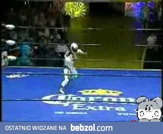 Epicki cios w wrestlingu