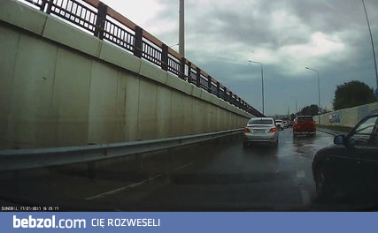 Chciał efektownie zawrócić, ale...