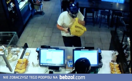 Napad z bronią na Starbucks i nieoczekiwany zwrot akcji