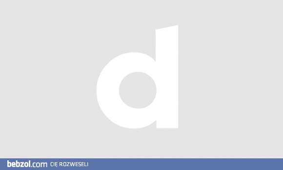 Płyniecie kajakiem wewnątrz wraku statku