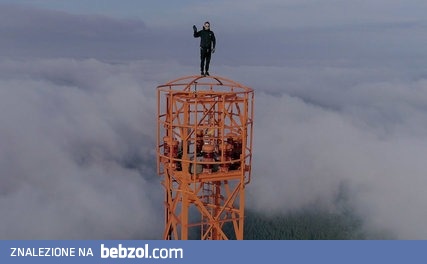 Polak wspiął się na jedną z najwyższych konstrukcji w Niemczech