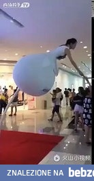 Rozdawanie ulotek poziom azja