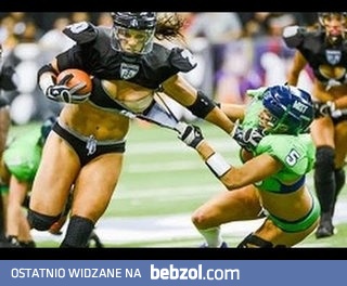 LFL Legends football league GIRLS ATTACK : hits and fights !