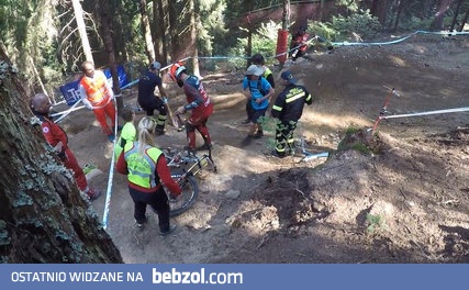 Greg Minnaar łamie ramę Santa Cruz V10