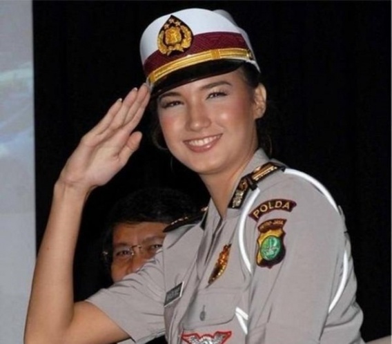 Policjantki z całego świata