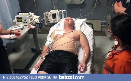 Użycie defibrylatora na półprzytomnym pacjencie [ENG]