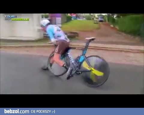 Jadąc na rowerze trzeba uważać na progi zwalniając