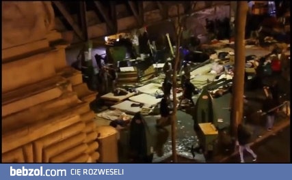 Masowa bijatyka między uchodżcami w Paryżu