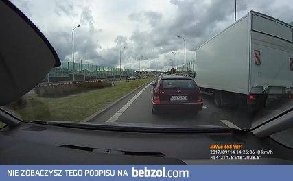 Szeryf prawdziwy - czyli z bronią (białą) i walczący do końca