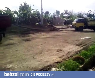 Gdy masz dwie wywrotki a brakuje ci koparki