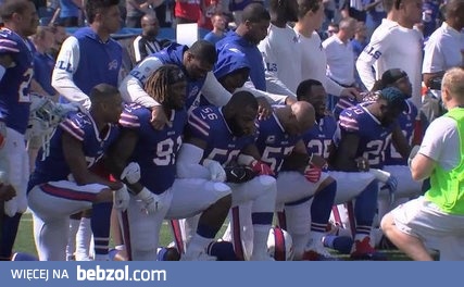Protest graczy NFL na słowa Trumpa