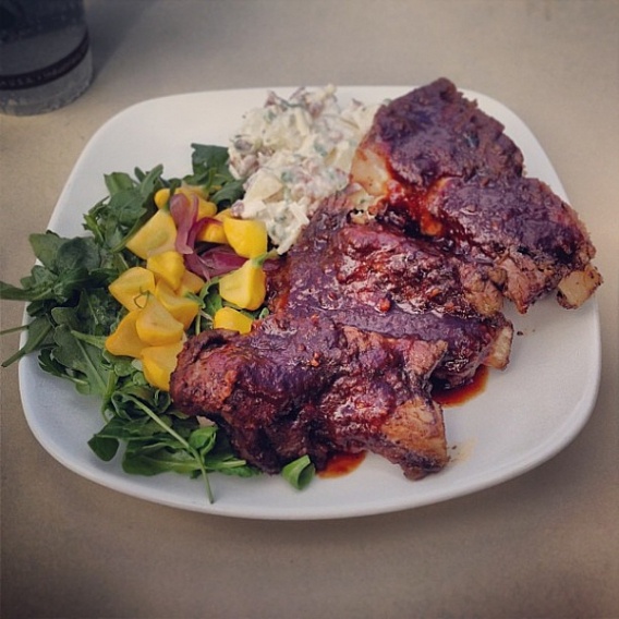 Zobacz jak jedzą w siedzibie Apple.