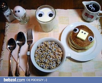 Śniadanko jak się patrzy