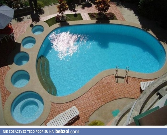 Basen - wielka stopa 