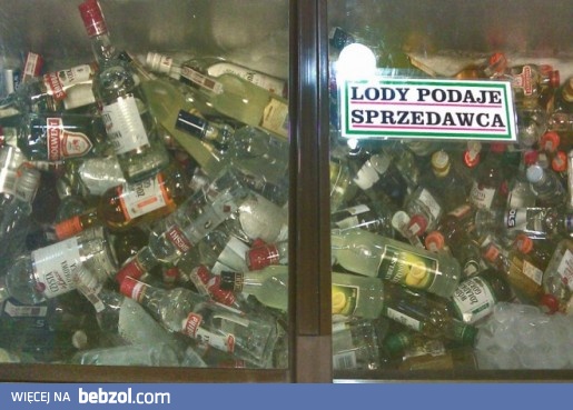 Lody podaje sprzedawca