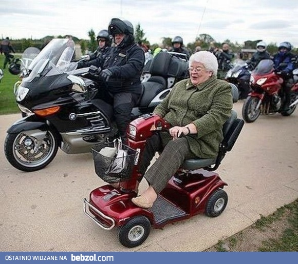 Babcia też wybrała się na zlot